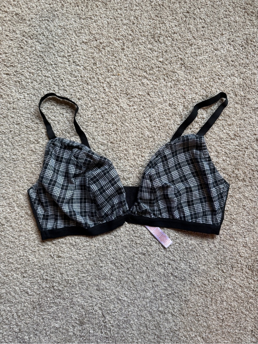NWOT Savage X Fenty Black Plaid Wireless Bralette